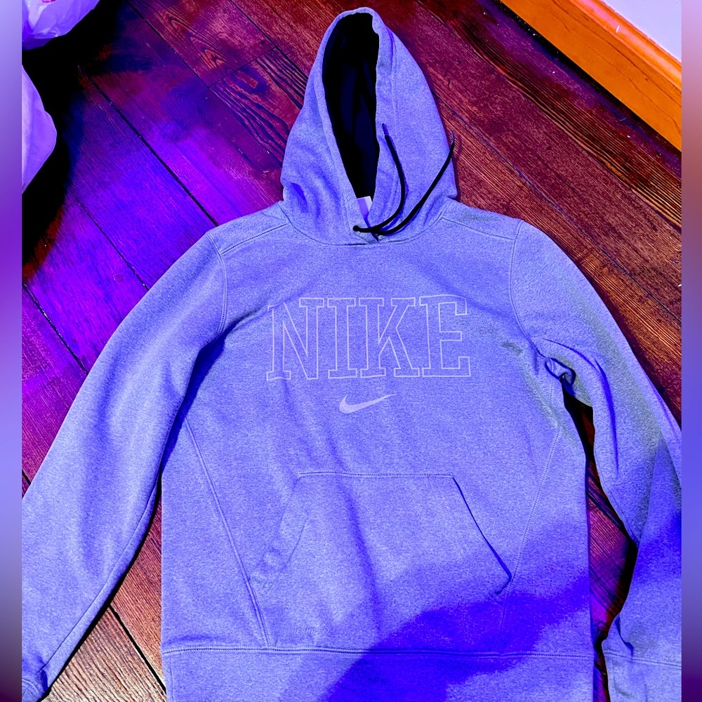 nike hoodie